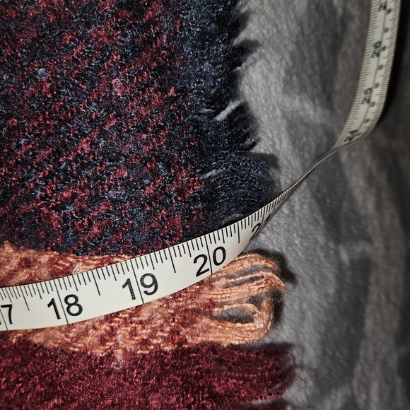 NWOT Plaid Navy Maroon Light Orange Wool-like Scarf Frayed Edges Soft Not Itchy - Picture 5 of 7